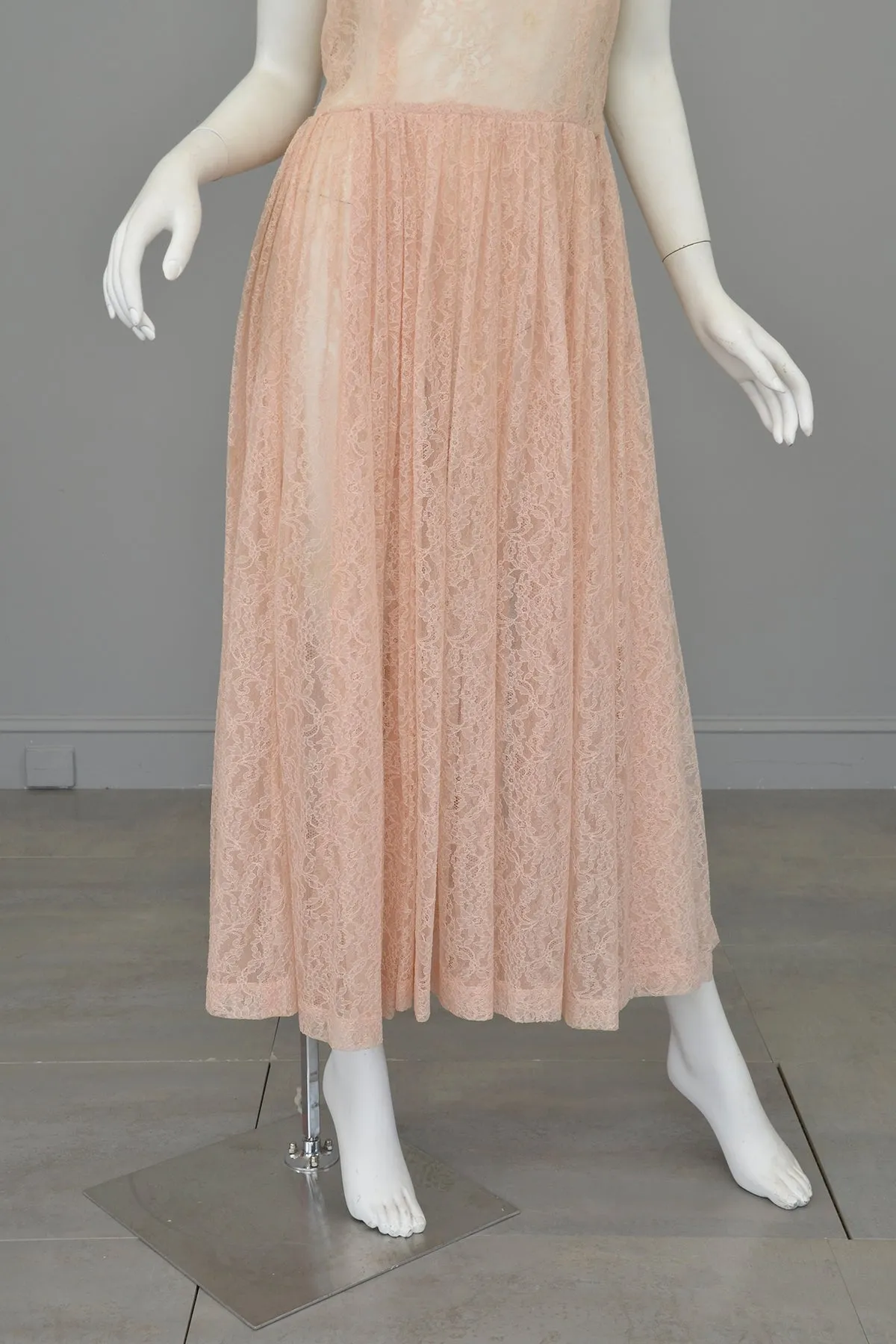 1940s 50s Sheer Light Pink Embroidered Lace Gown