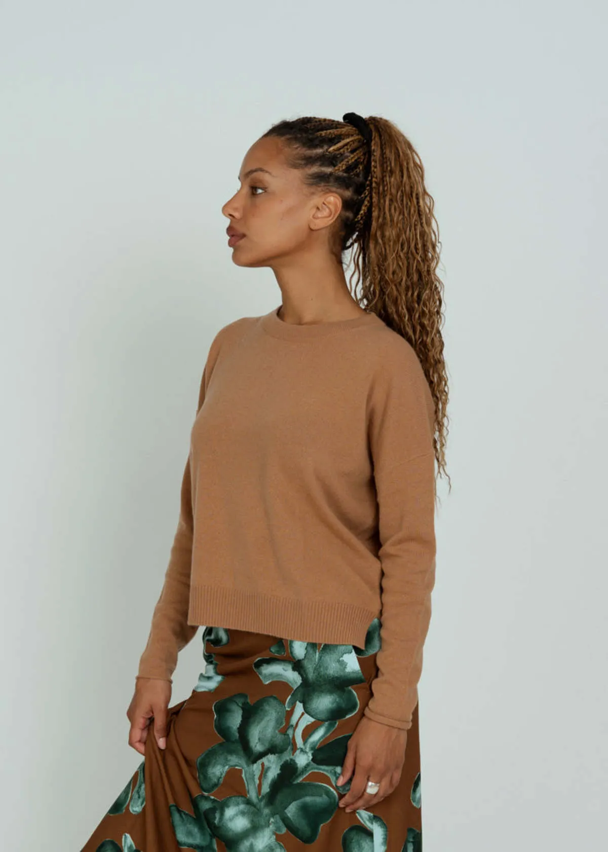 Cashmere Crew Sweater - Caramel