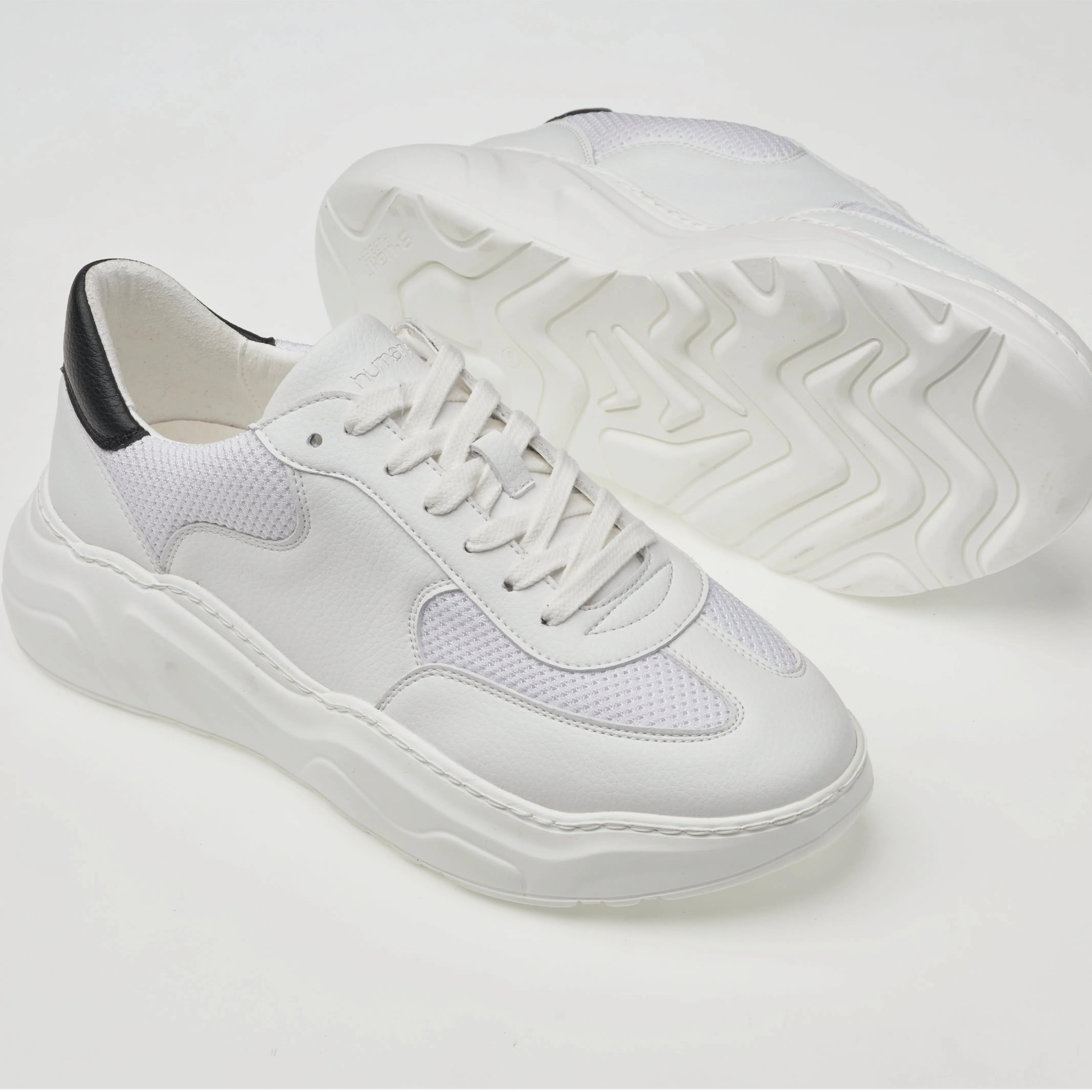 Evolution V2 Sustainable Sneaker - White