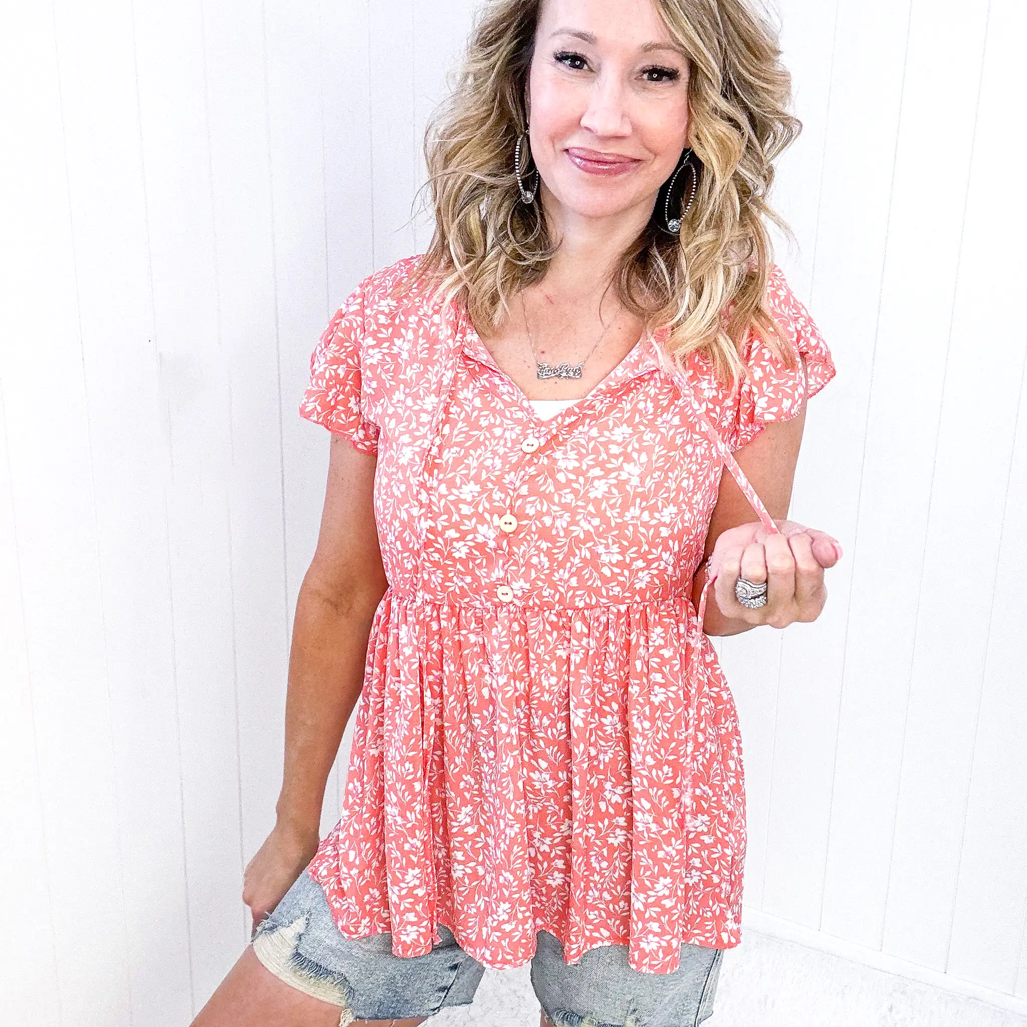 Flirty and Thriving Floral Flutter Sleeve Top in Peach