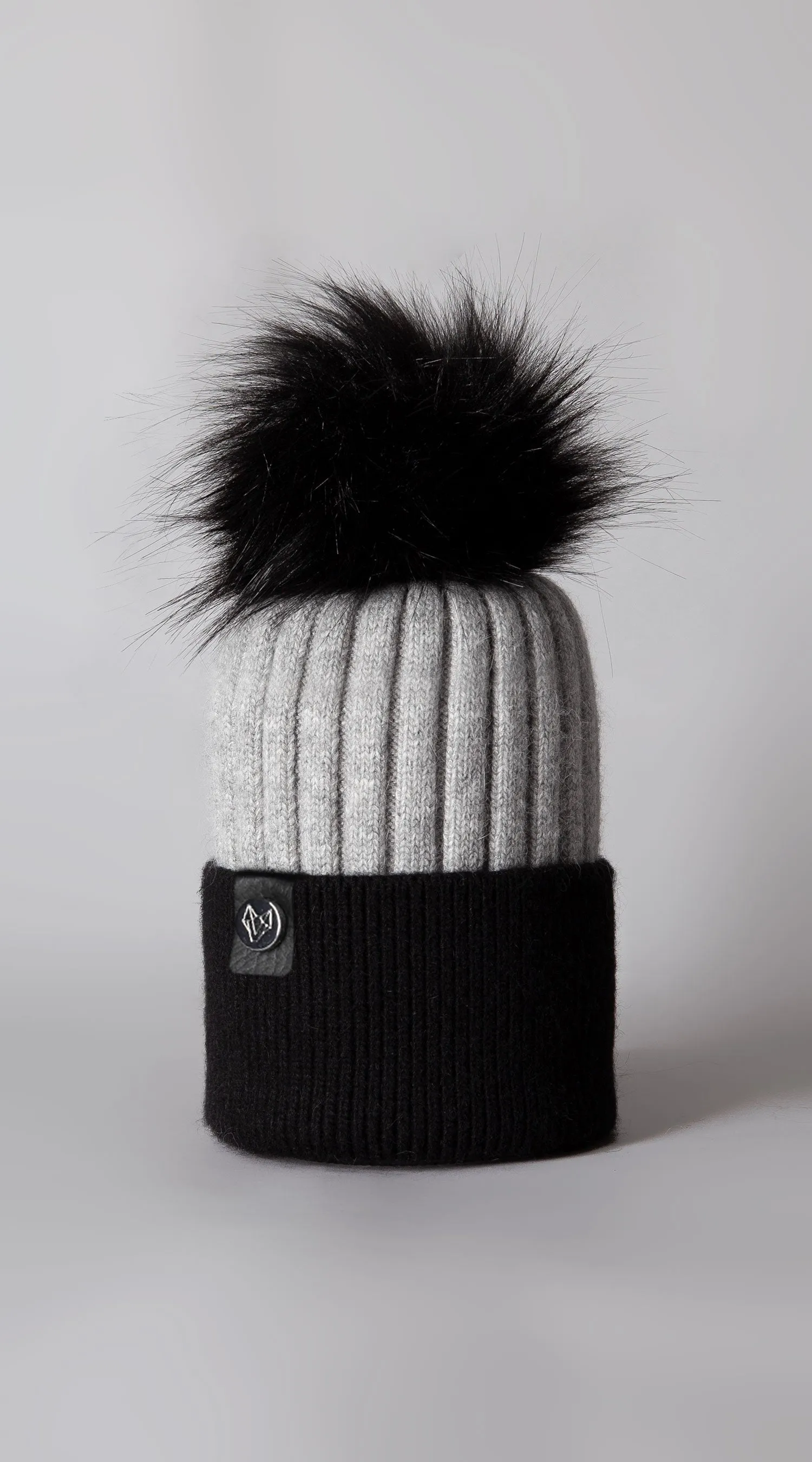 Mens Faux Harley Pom Pom Hat - Black/Grey