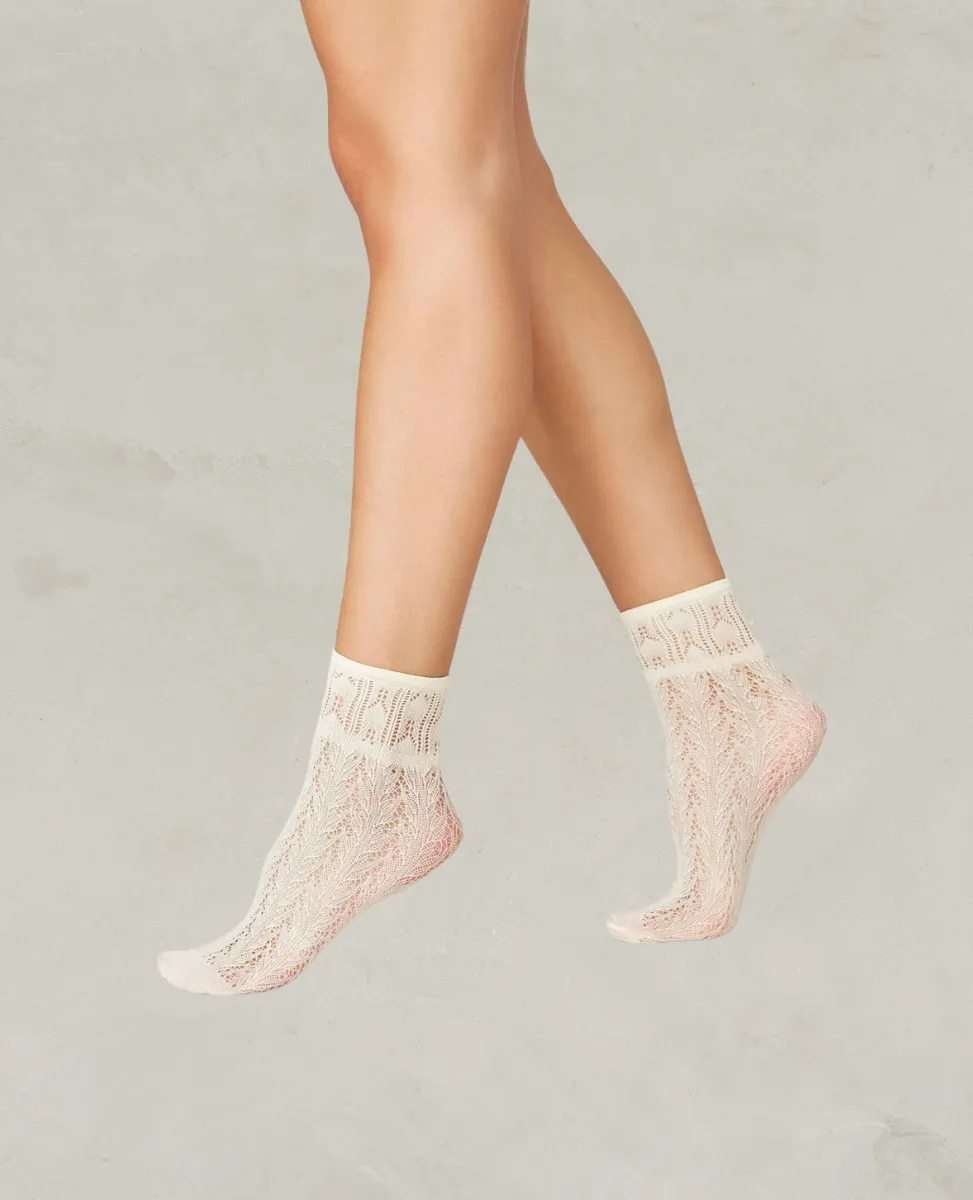 Swedish Stockings Erica Crochet Socks Ivory