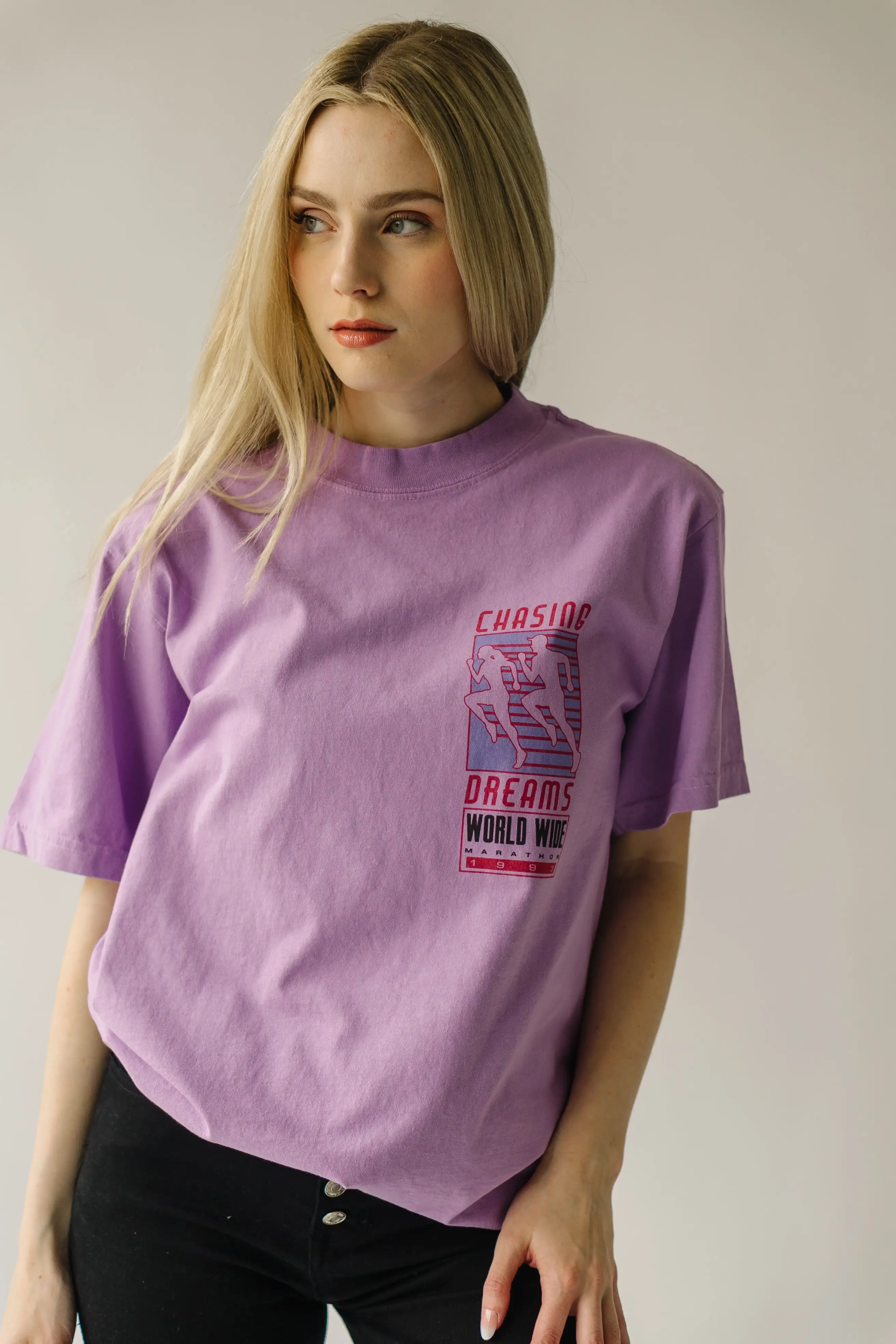 The Catch Me Graphic Tee in Lilac