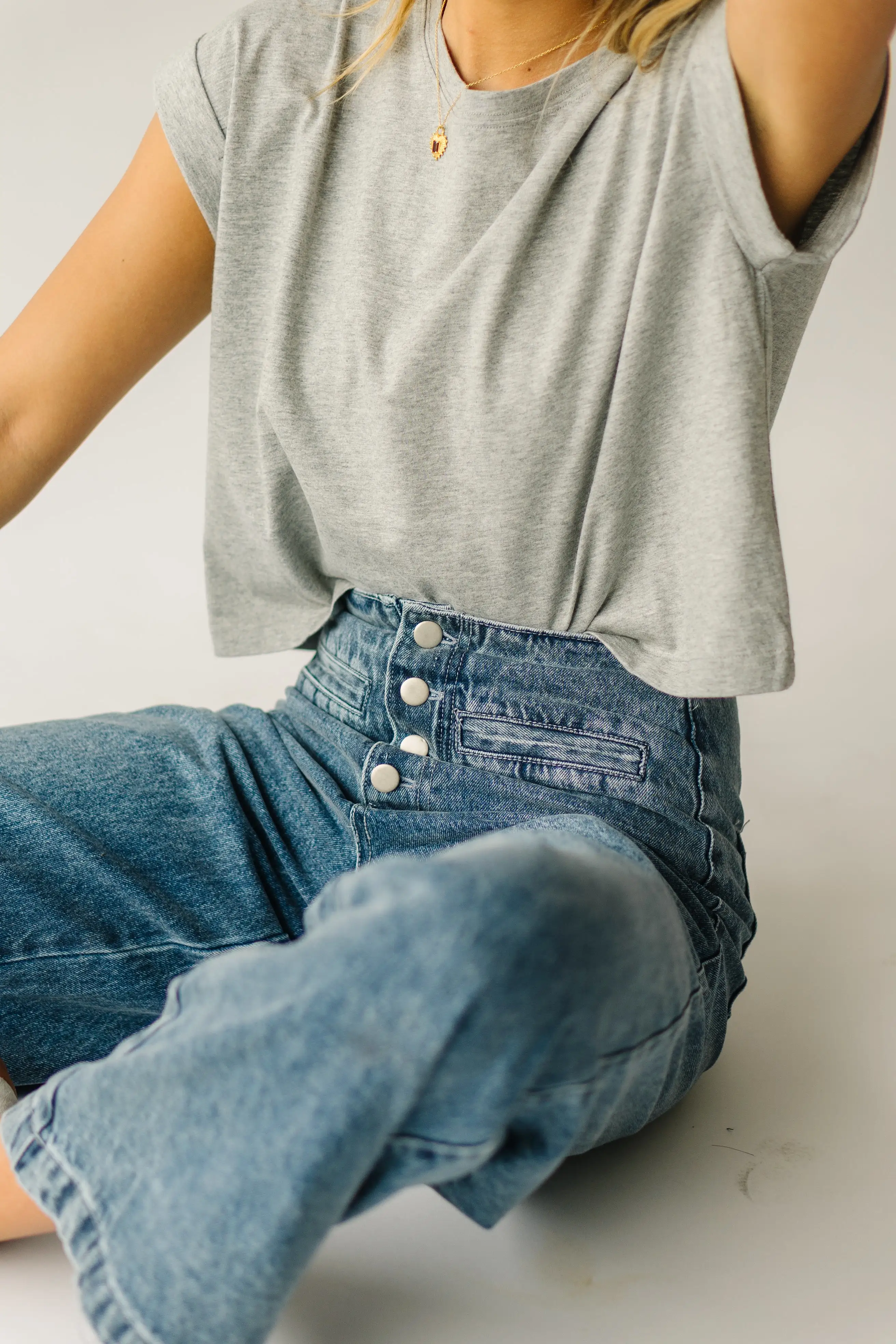 The Fellars Cuffed Sleeve Tee in Grey